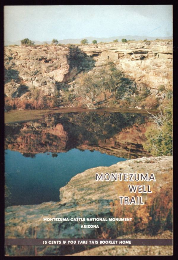 MONTEZUMA WELL TRAIL: MONTEZUMA CASTLE NATIONAL MONUMENT ARIZONA)